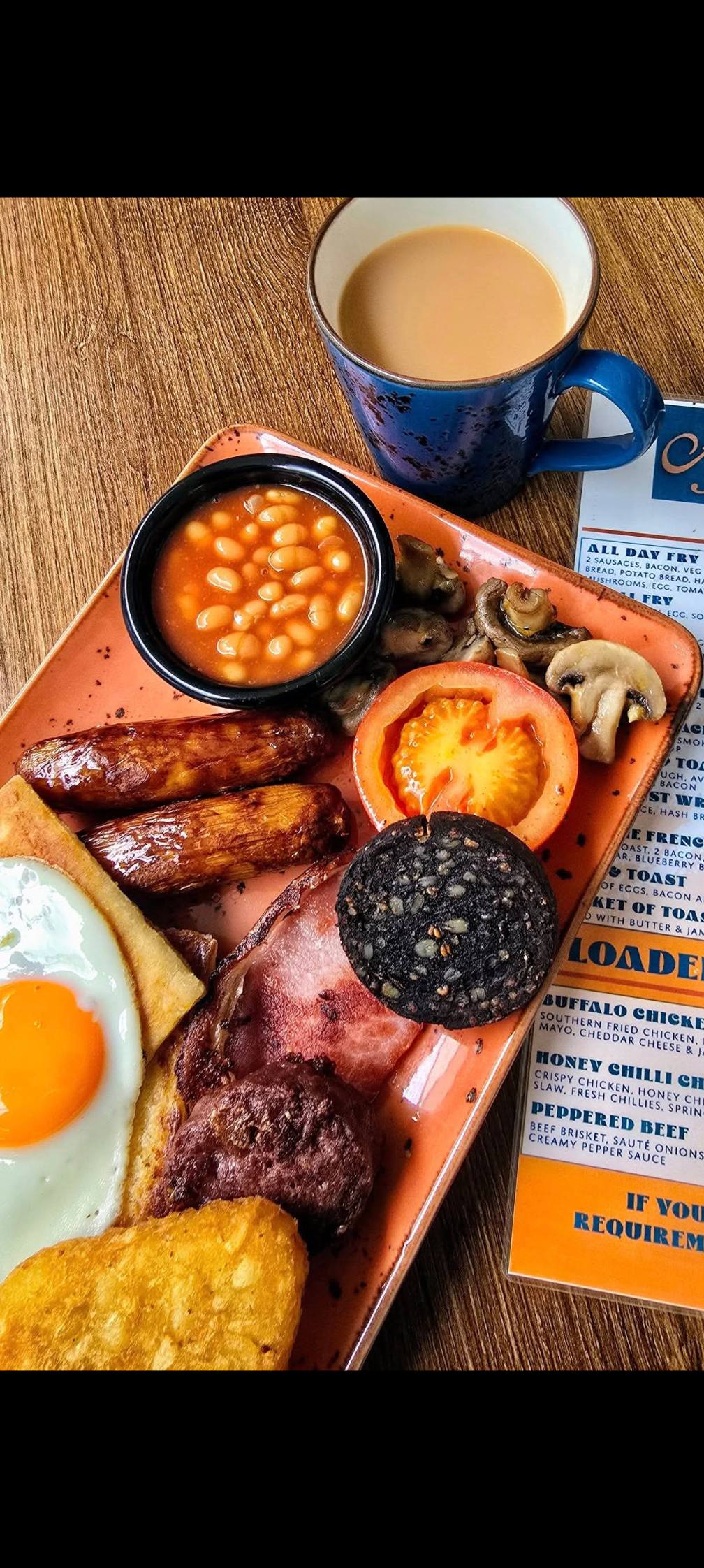 Fresh coffee and breakfast at Applejacks Cafe